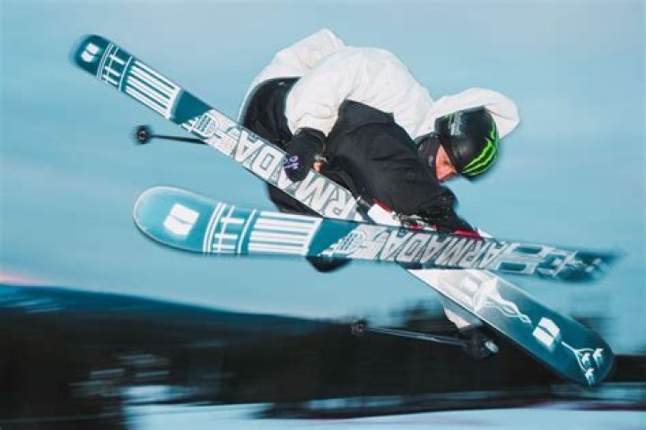 Who is Henrik Harlaut Dating Now