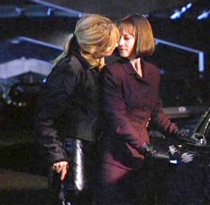 Who is Holly Hunter Dating Now