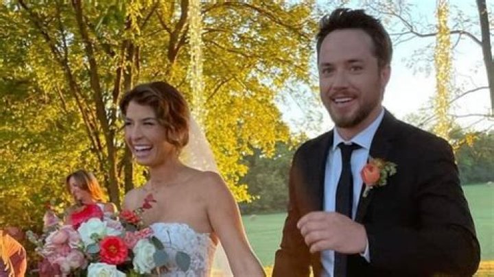 Who is Jeremy Jones Dating Now?