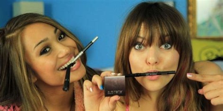 Who is Jess Lizama Dating Now