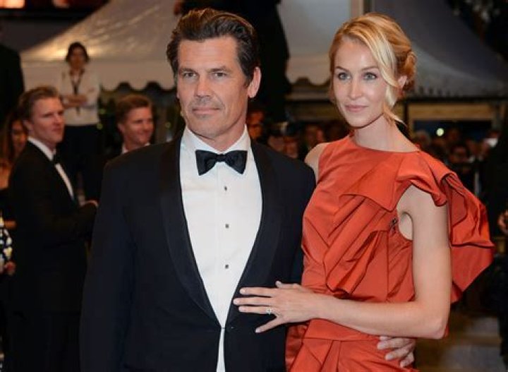 Who is Josh Brolin Dating Now?