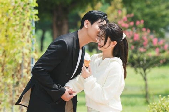 Who is Ju Ji-hoon Dating Now