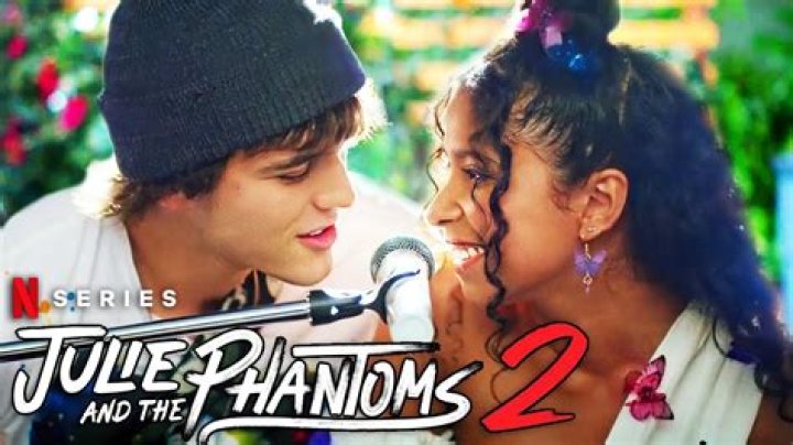 Who is Julie Anna Fleming Dating Now?