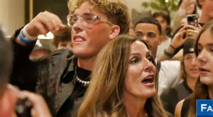 Who is Kara Young Dating Now