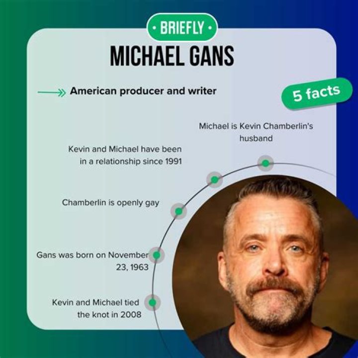 Who is Kevin Chamberlin Dating Now