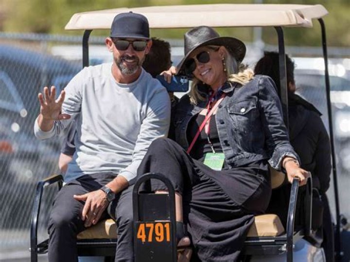 Who is Kyle Shanahan Dating Now?