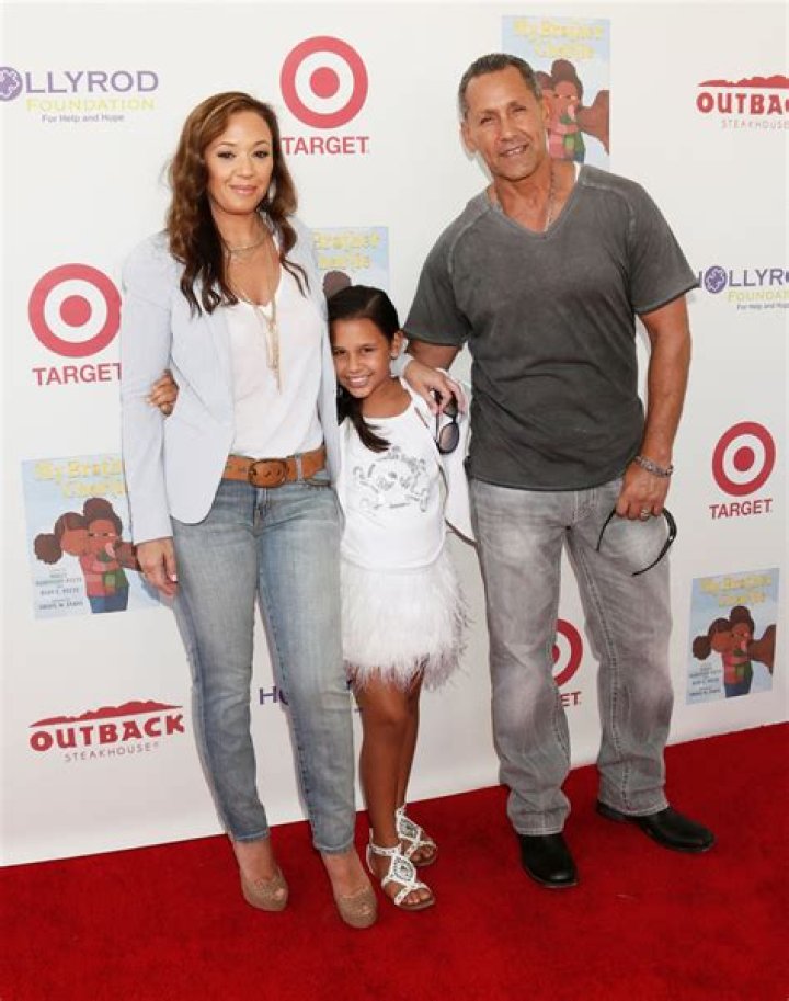 Who is Leah Remini Dating Now?