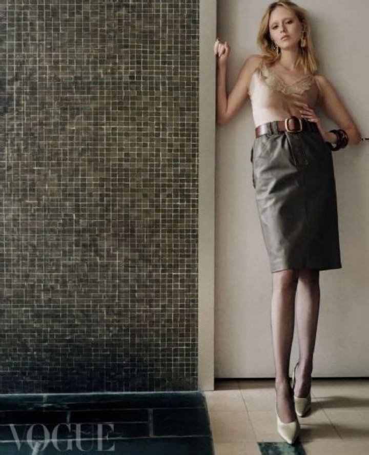 Who is Loreto Peralta Dating Now?