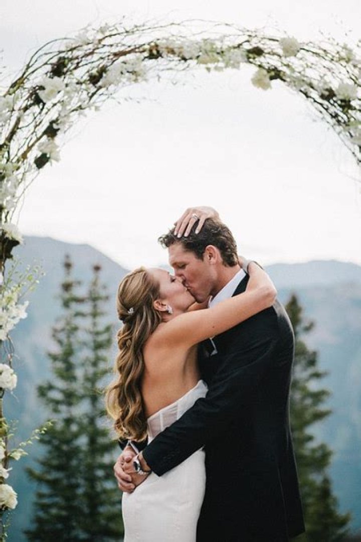 Who is Luke Walton Dating Now?