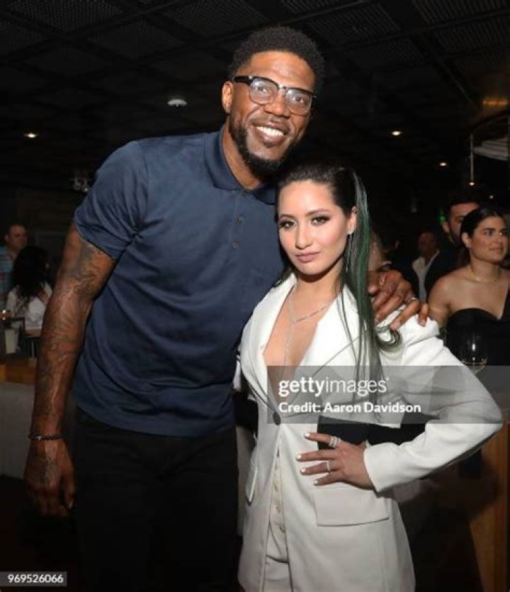 Who is Michelle Sussett Dating Now?