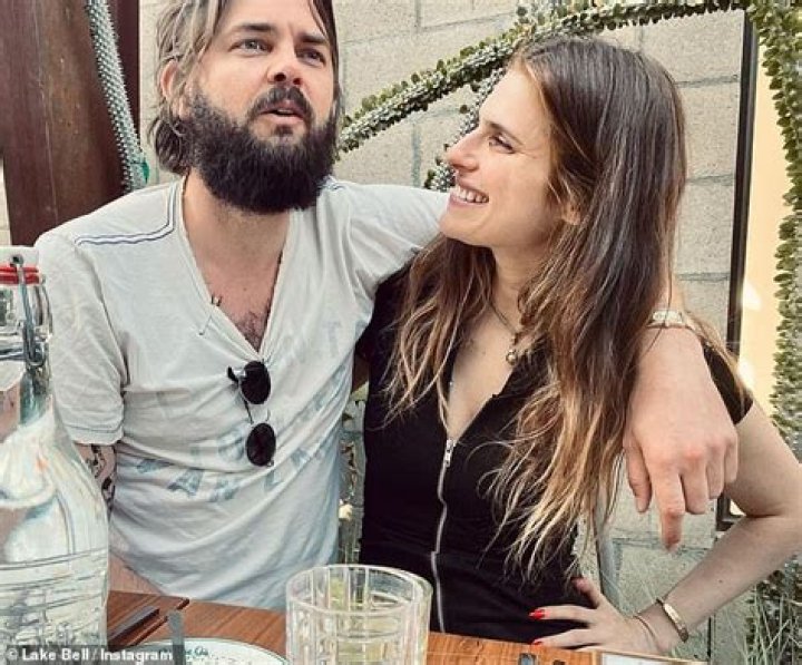 Who is Nick Thune Dating Now
