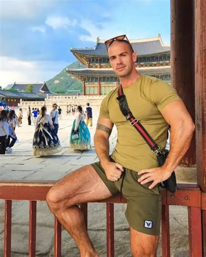 Who is Nixa Zizu Dating Now?