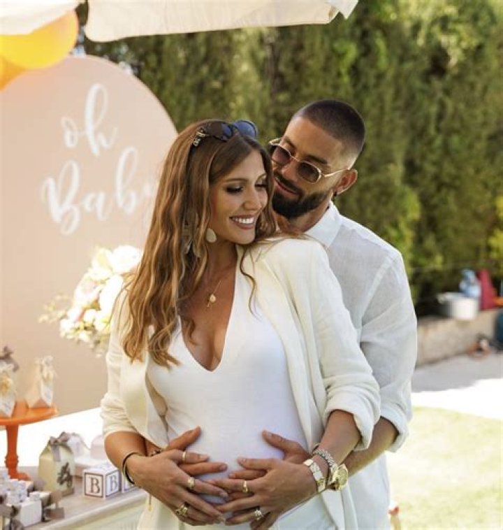 Who is Noemie Happart Dating Now?