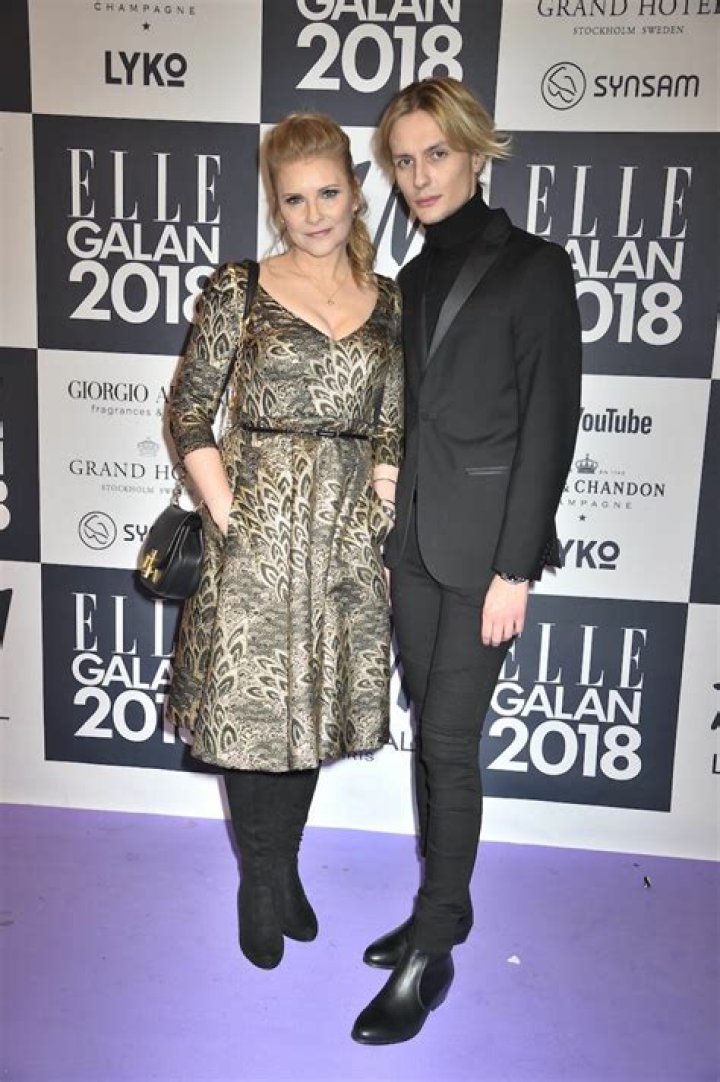 Who is Oscar Enestad Dating Now?