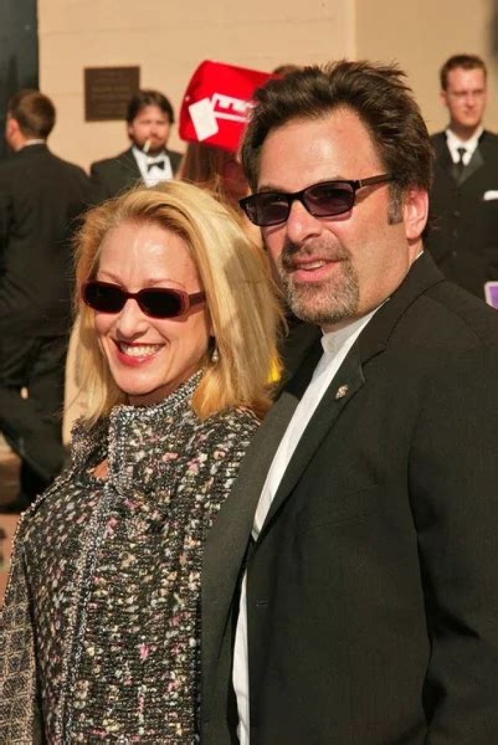 Who is Patricia Wettig Dating Now?