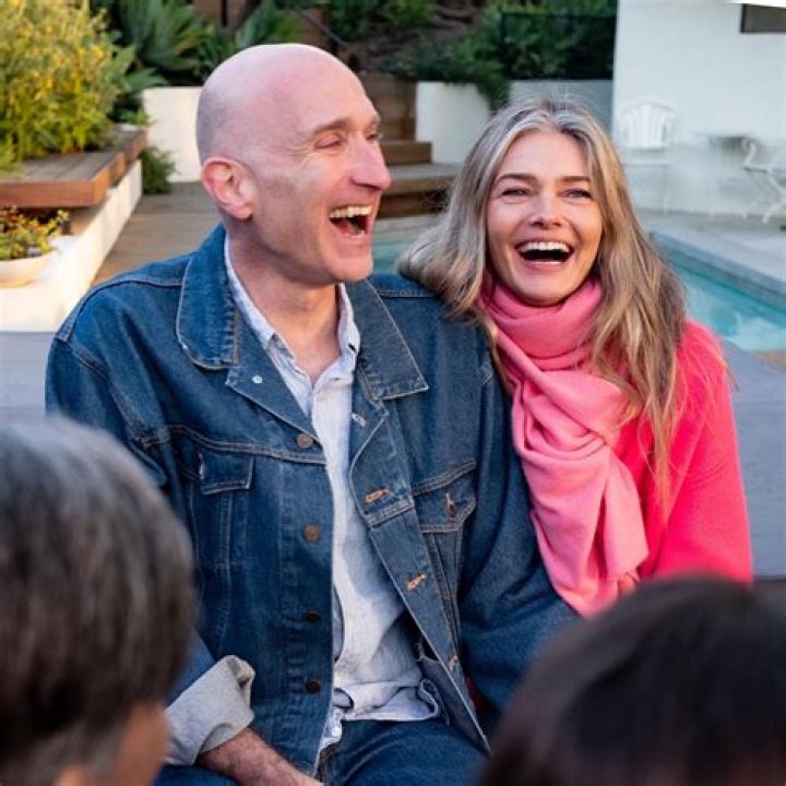 Who is Paulina Goto Dating Now