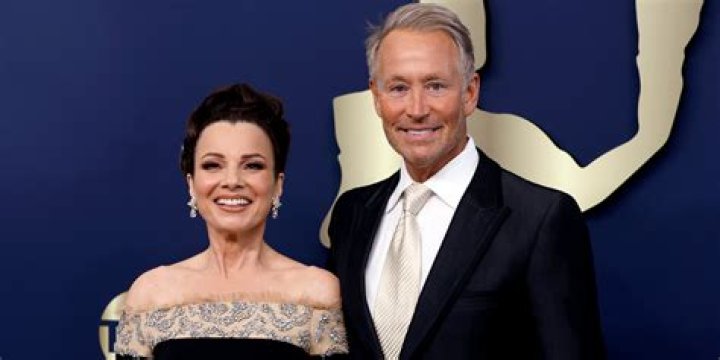 Who is Peter Marc Jacobson Dating Now