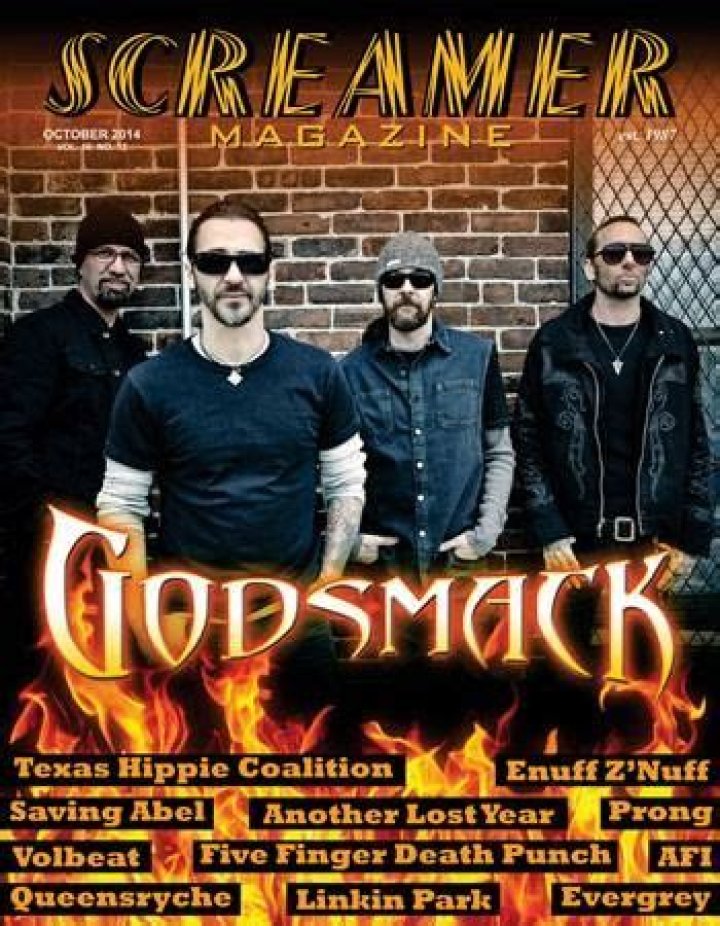 Who is Robbie Merrill Dating Now