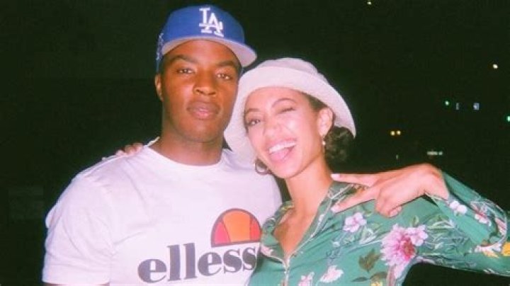 Who is Samantha Logan Dating Now