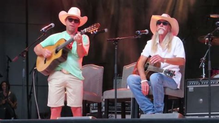 Who is Scotty Emerick Dating Now?