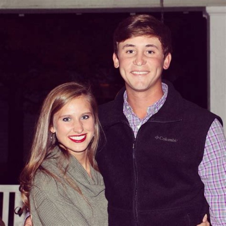 Who is Smylie Kaufman Dating Now