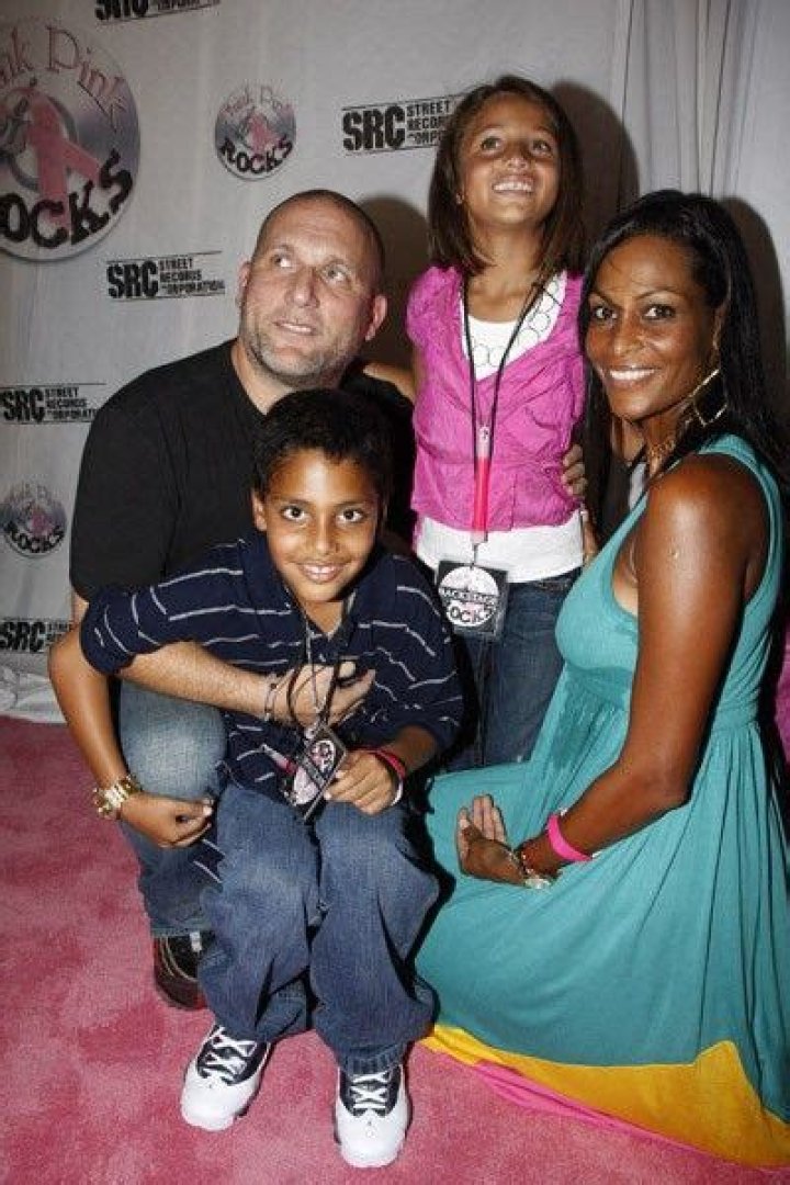 Who is Steve Rifkind Dating Now