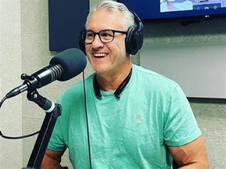 Who is Steve Sax Dating Now