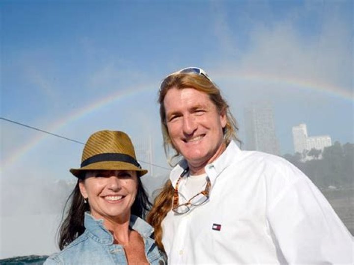 Who is Steve Trotter Dating Now