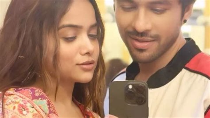 Who is Tony Kakkar Dating Now