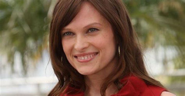 Who is Vinessa Shaw Dating Now