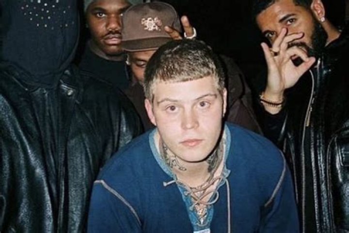 Who is Yung Lean Dating Now