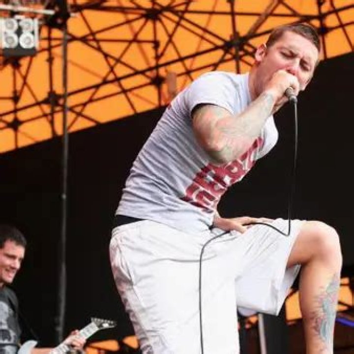 Winston McCall Net Worth | Celebrity Net Worth