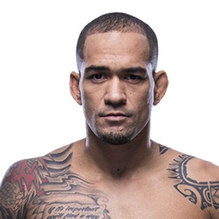 Yancy Medeiros UFC Career Stats and Earnings; Who is he Married to? Relationship, Affair, Age, Wife, Children, and More