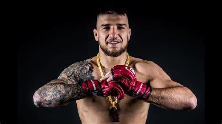 Yaroslav Amosov Bio-salary, net worth, married, affair, dating, children, relationship, career